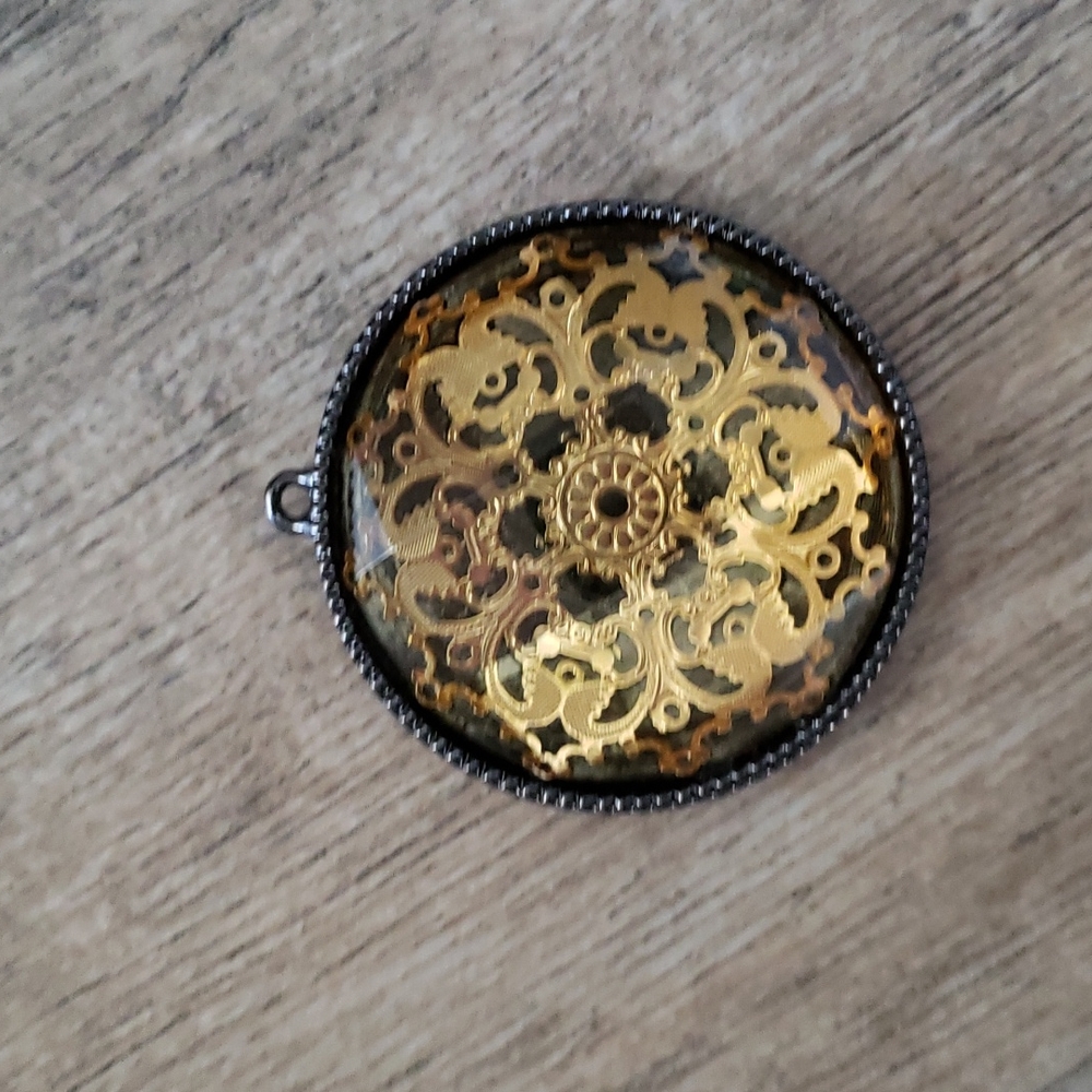 Reversible Medallion